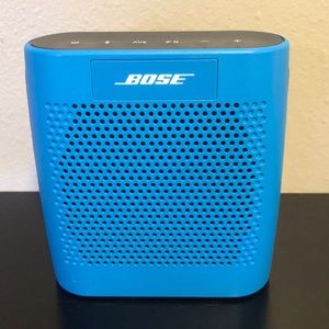 Bose blue speaker.